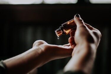 施術のための精油ブレンディング講座