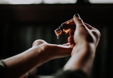 施術のための精油ブレンディング講座￼